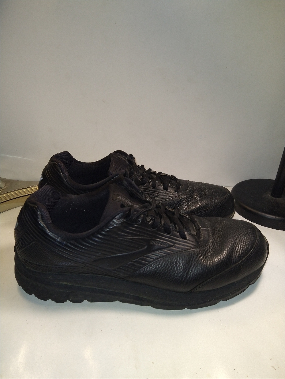 Brooks Addiction Walker 2 Black Leather Walking Shoes Men's 13(2E)